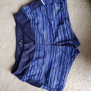 Athleta running shorts size medium